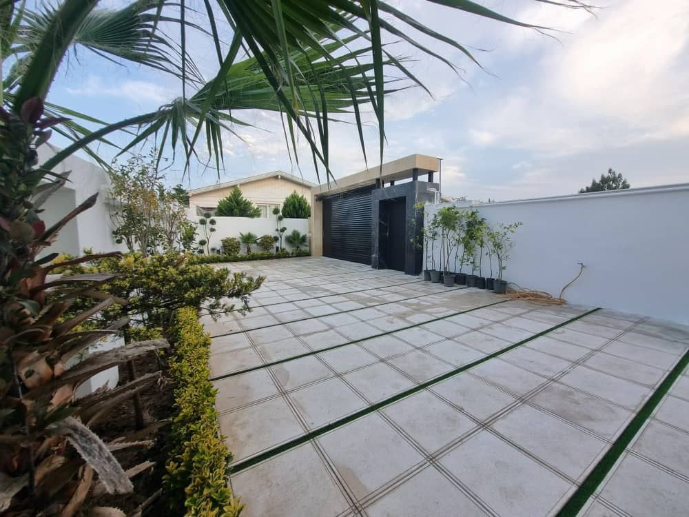 ویلا زیبا کنار با مشخصات عالی و قیمت مناسب