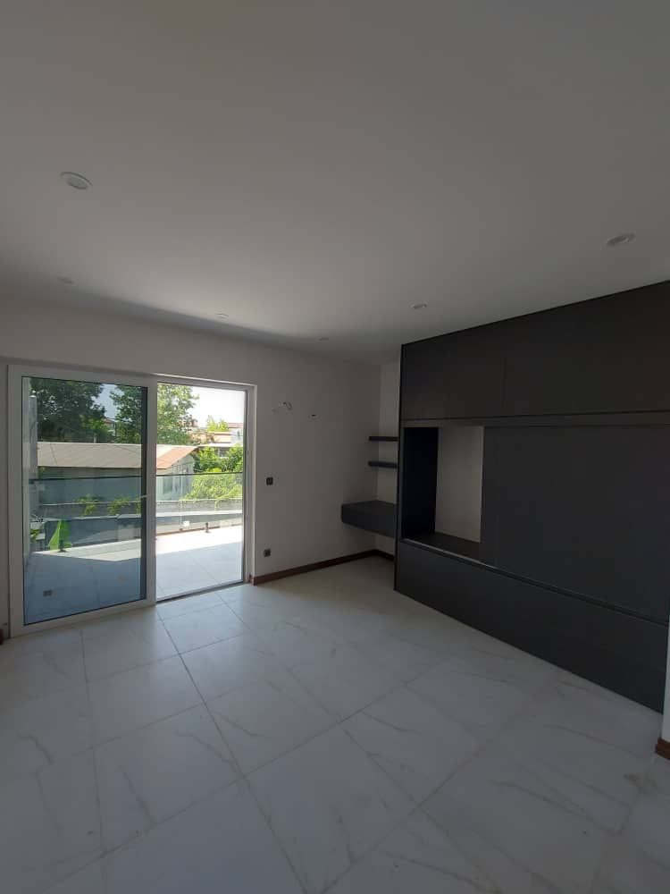 ویلا نوساز با طراحی مدرن در منطقه زیباکنار گیلان