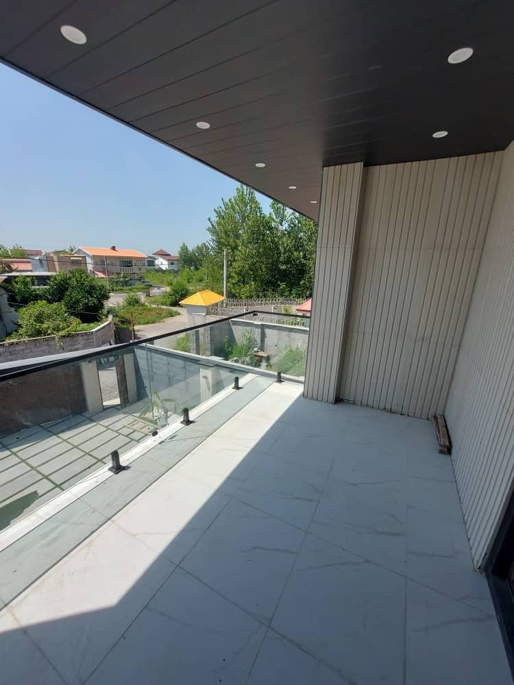 ویلا نوساز با طراحی مدرن در منطقه زیباکنار گیلان