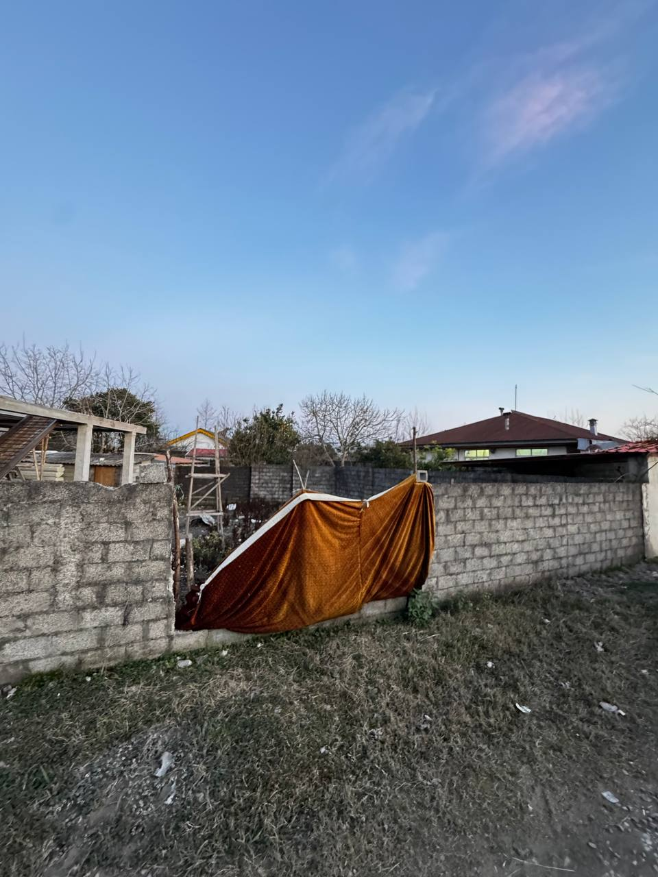 زمین مسکونی 205 متری ساحلی،خشکبیجار