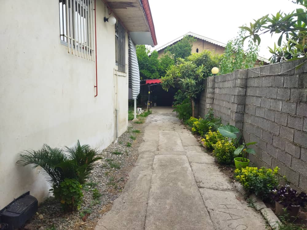 ویلا 80 متری همراه با مغازه در محدوده شهری سیاهکل