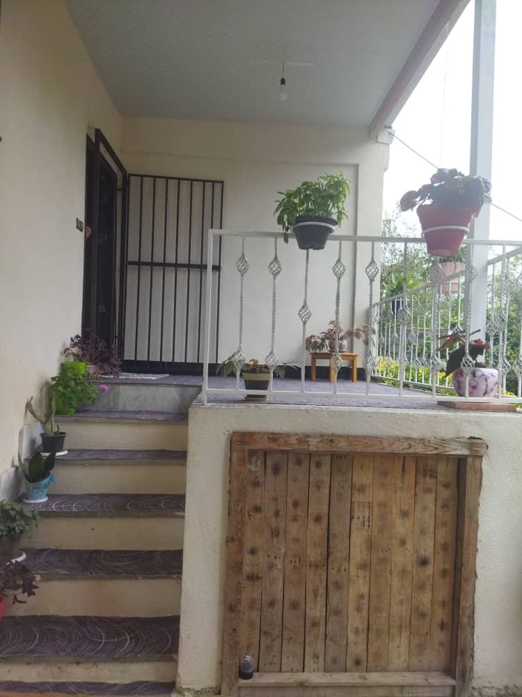 ویلا 80 متری همراه با مغازه در محدوده شهری سیاهکل