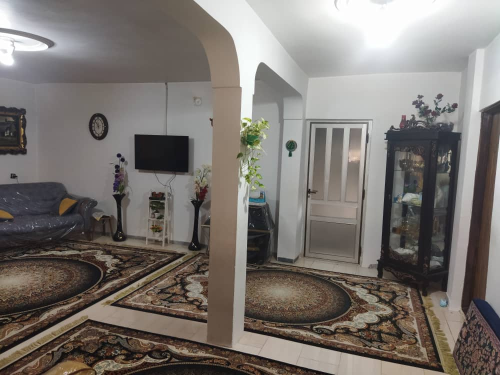 ویلا 80 متری همراه با مغازه در محدوده شهری سیاهکل