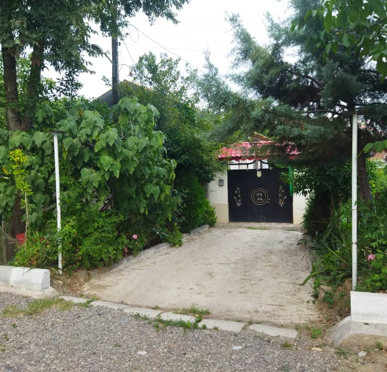 ویلا 80 متری همراه با مغازه در محدوده شهری سیاهکل