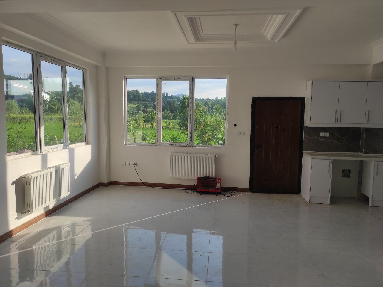 ویلا نوساز 100 متری با ویو جنگلی در سیاهکل