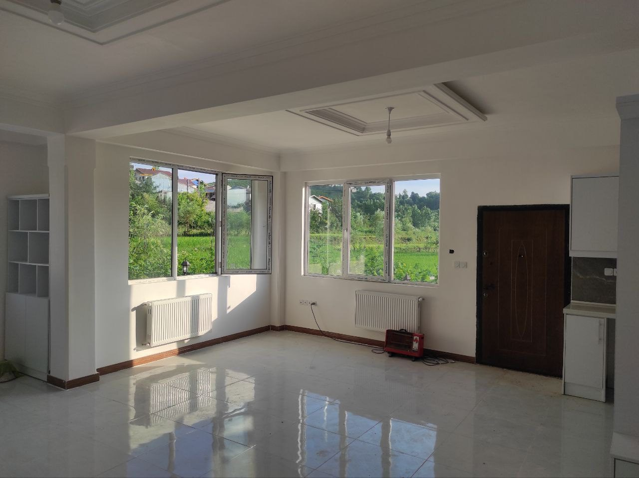 ویلا نوساز 100 متری با ویو جنگلی در سیاهکل