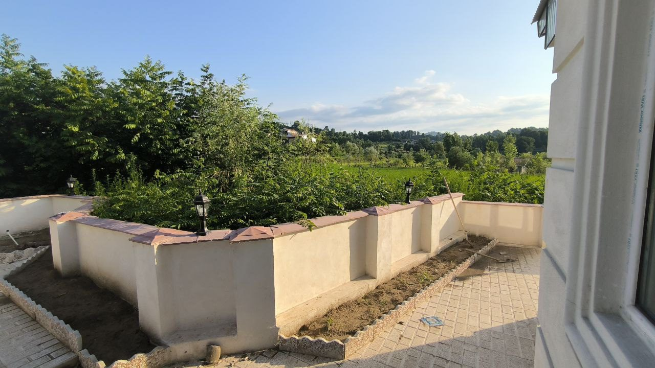 ویلا نوساز 100 متری با ویو جنگلی در سیاهکل