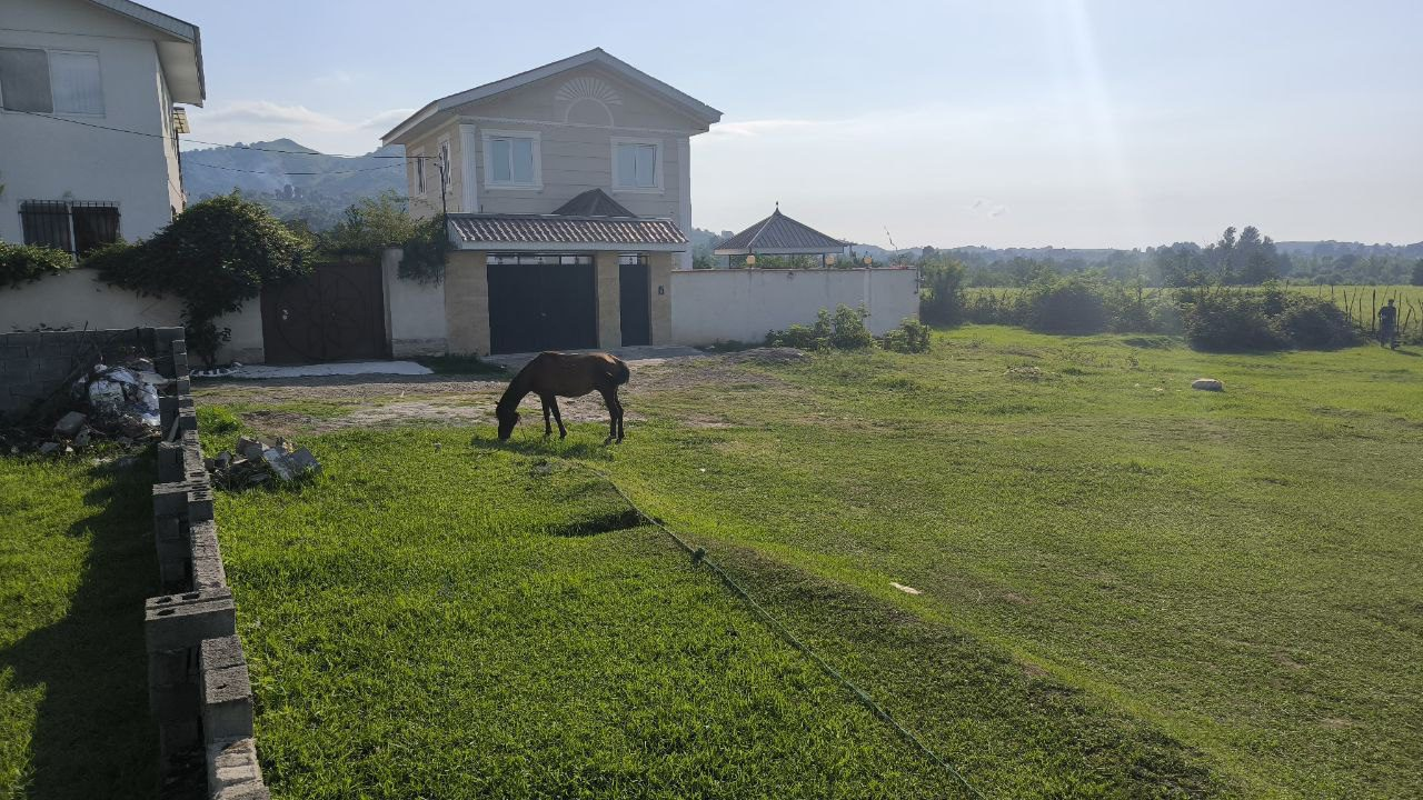 زمین مسکونی با قابلیت ساخت در روستای ازبرم