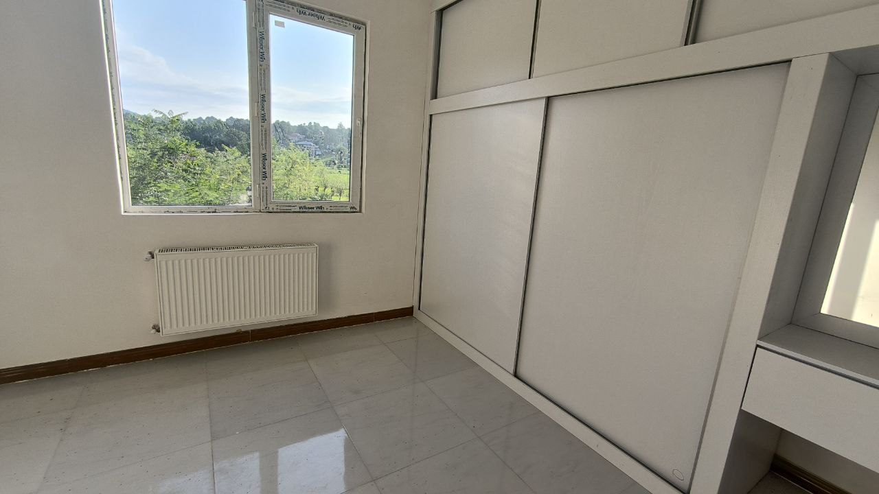 ویلا نوساز 100 متری با ویو جنگلی در سیاهکل