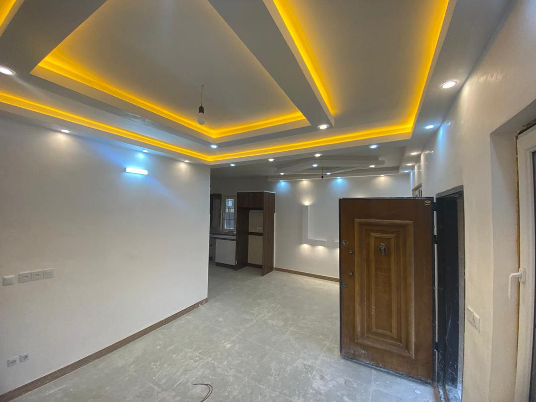 فروش ویلا دو خوابه در دیلمان | 300 متر زمین، 80 متر بنا، ساخت 1404، محصور با دید کوه و جنگل