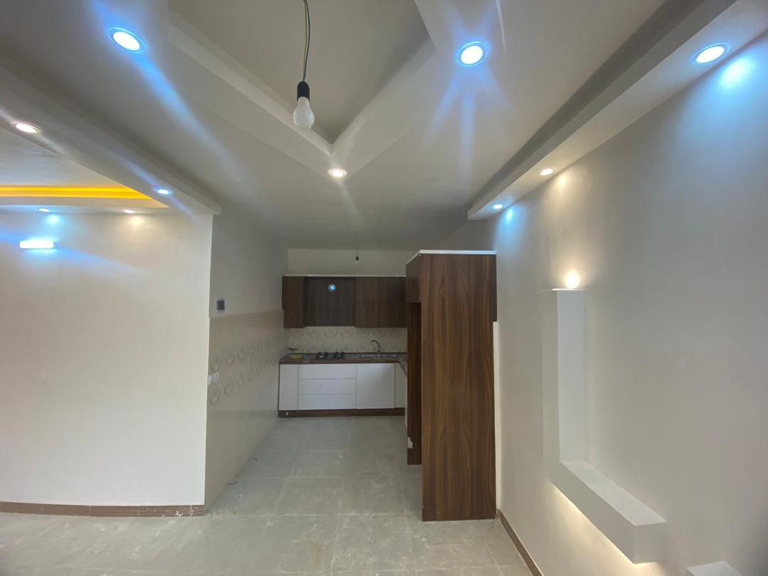 فروش ویلا دو خوابه در دیلمان | 300 متر زمین، 80 متر بنا، ساخت 1404، محصور با دید کوه و جنگل